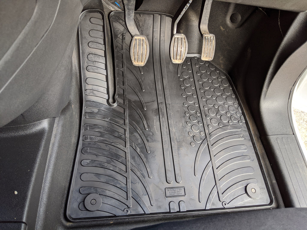 Vauxhall combo rubber floor on sale mats